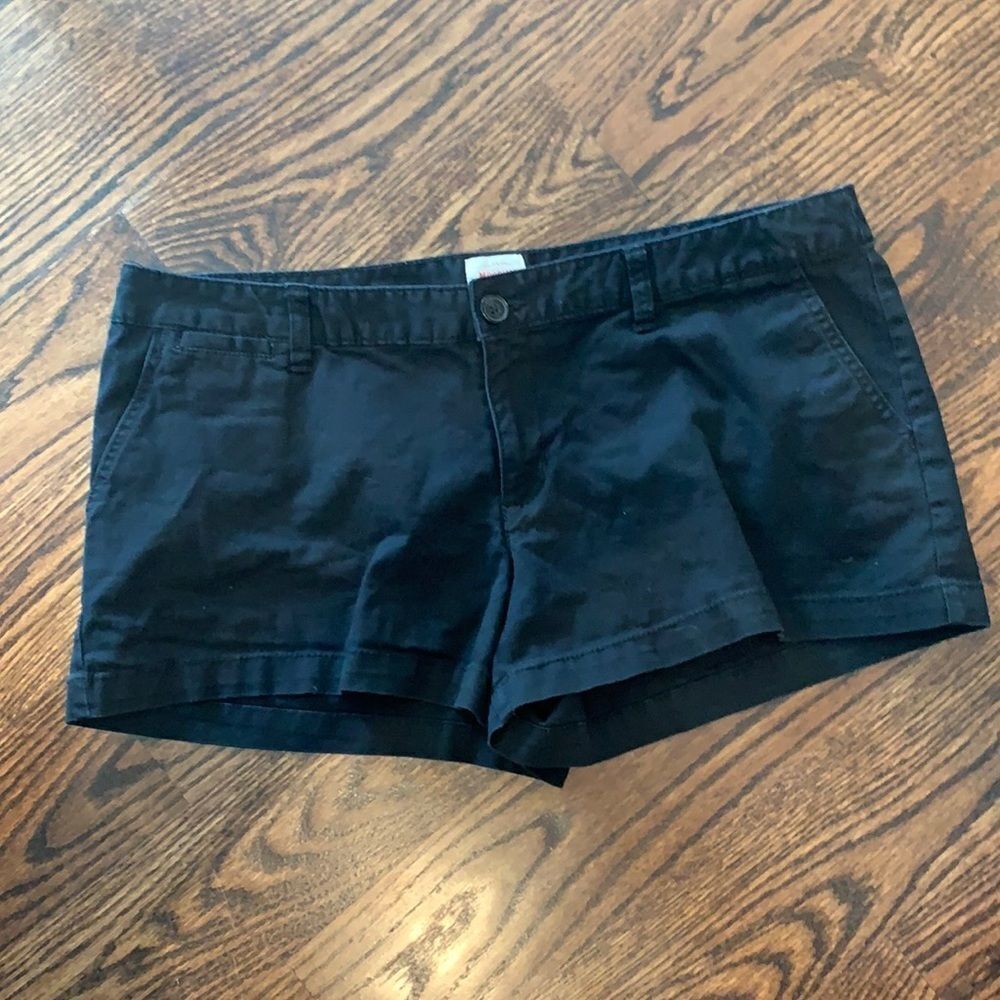 Mossimo black shorts 